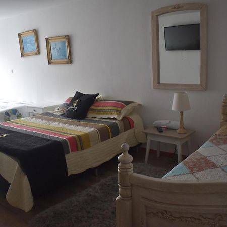 Hotel Alcatraz Yarumal Δωμάτιο φωτογραφία