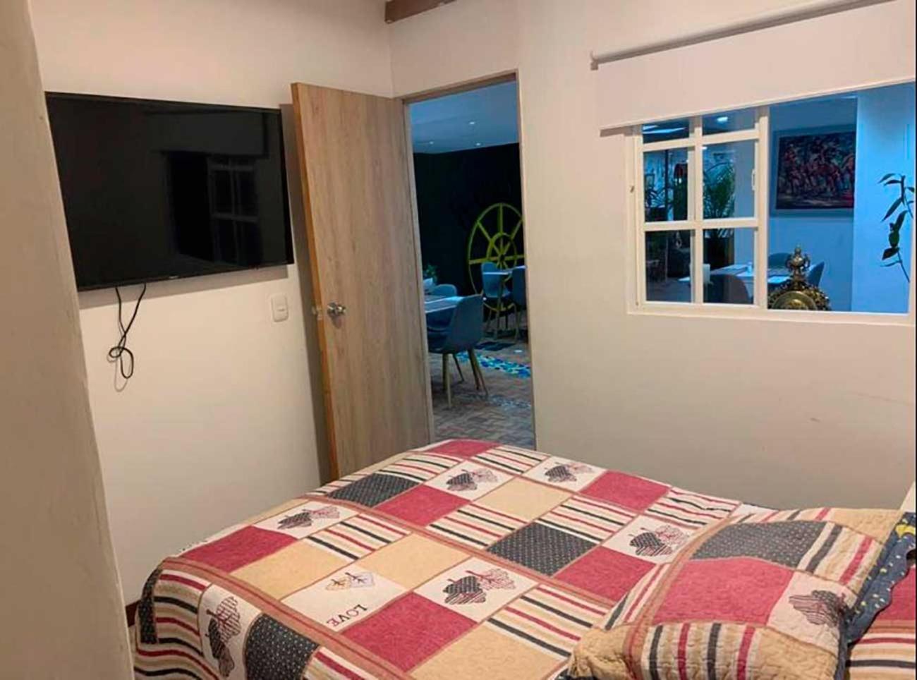 Hotel Alcatraz Yarumal Δωμάτιο φωτογραφία