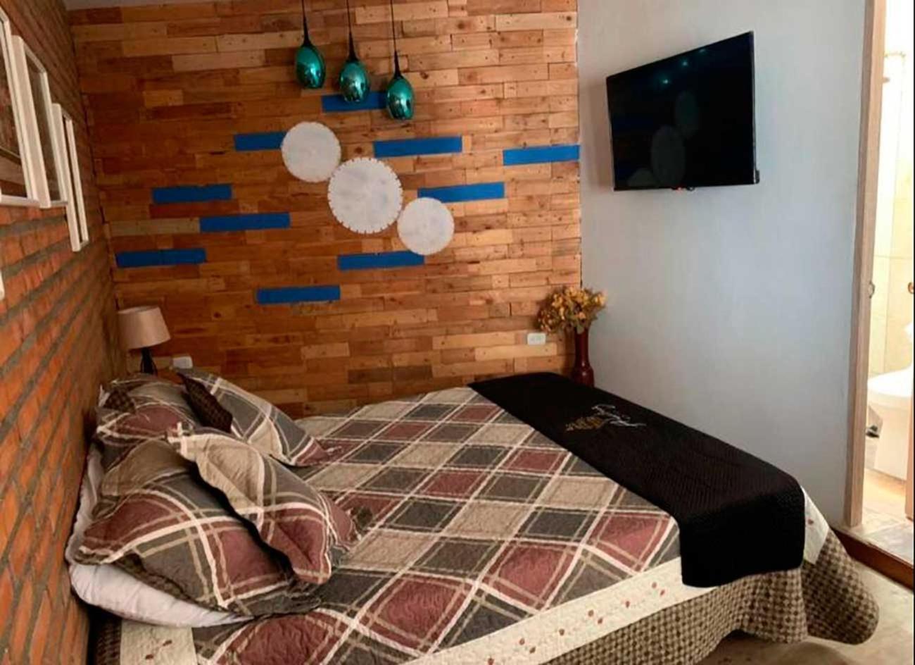 Hotel Alcatraz Yarumal Δωμάτιο φωτογραφία