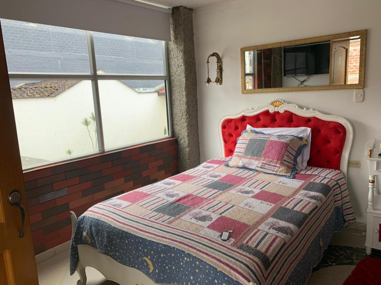 Hotel Alcatraz Yarumal Δωμάτιο φωτογραφία