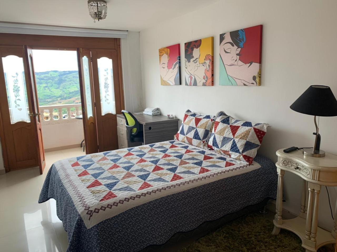 Hotel Alcatraz Yarumal Δωμάτιο φωτογραφία