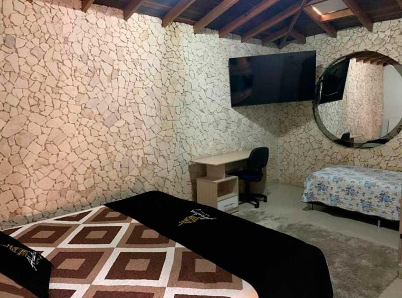 Hotel Alcatraz Yarumal Δωμάτιο φωτογραφία