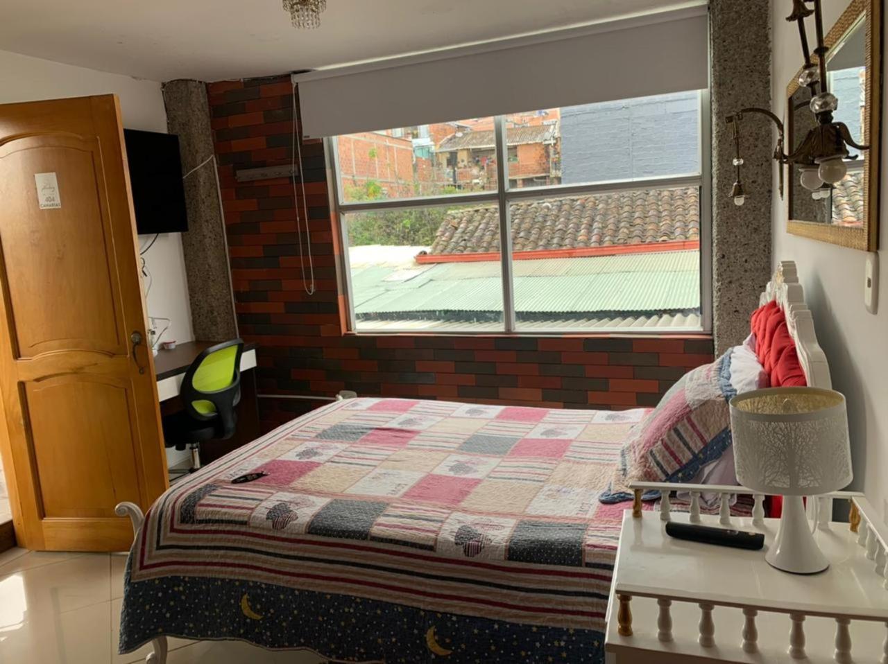Hotel Alcatraz Yarumal Δωμάτιο φωτογραφία